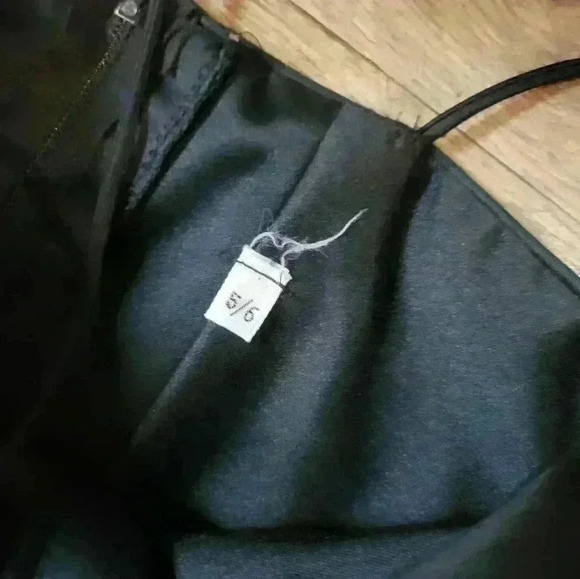 Vintage 1980's Black Satin Pleated Midi Dress Size 5/6 - Picture 4 of 7